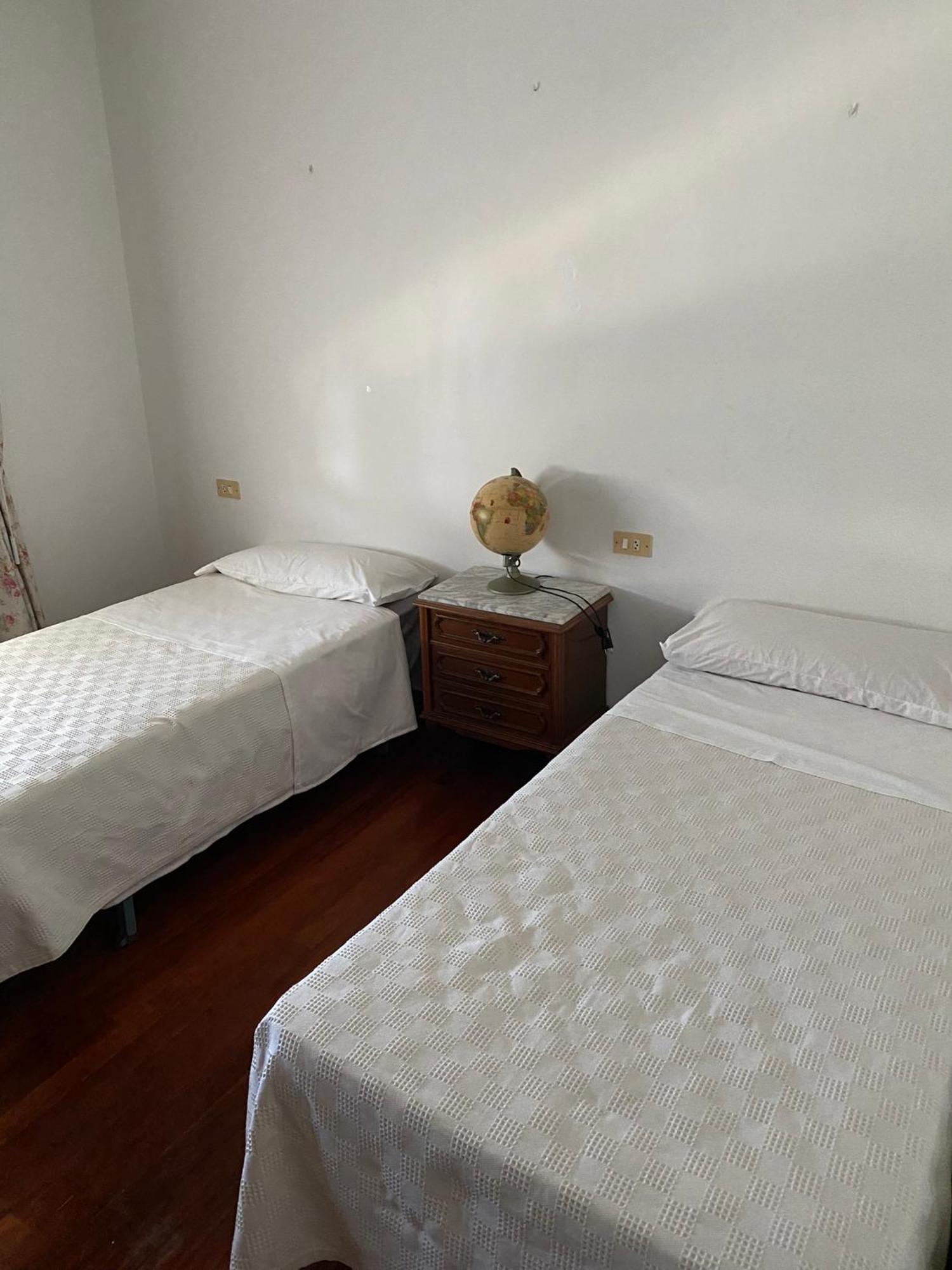 PortasAmplia Casa Familiar公寓 外观 照片